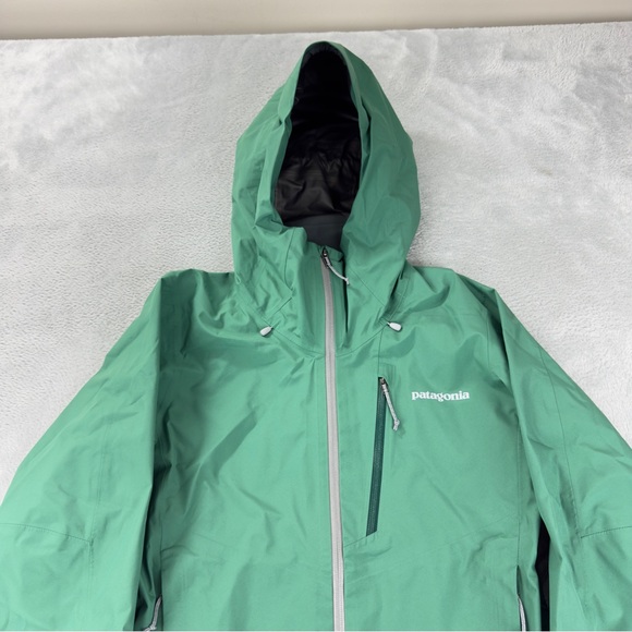 Patagonia NWT Women's Sz Small Calcite Gore-tex Green Jacket 84996 Style Number - Picture 8 of 16